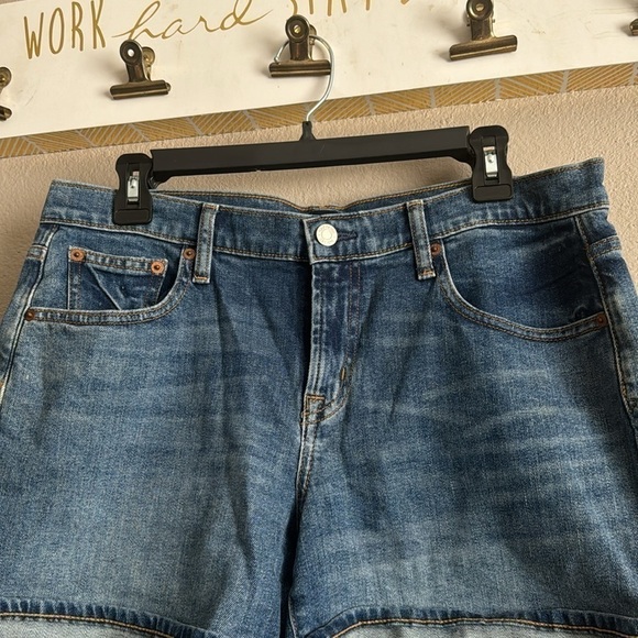 Gap denim shirts - Picture 2 of 6